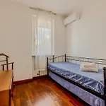 Apartment Guesthost - Tina!