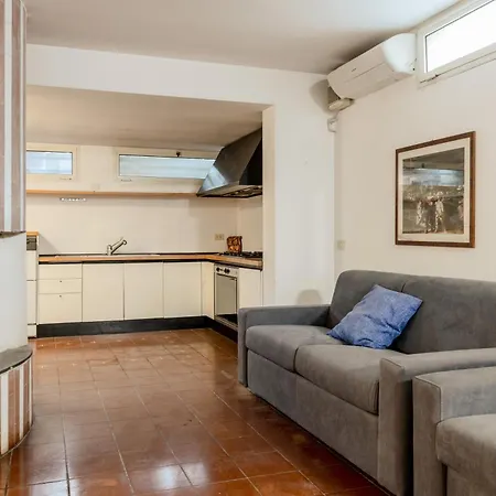 Apartment Guesthost - Tina! *